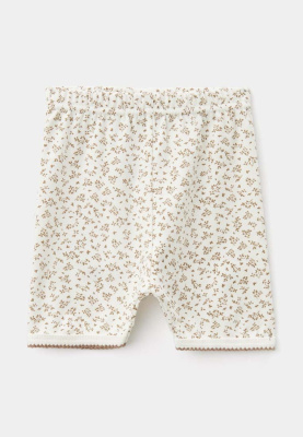 Комплект из футболки и шорт